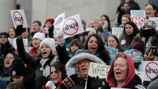 Washington Lawmakers Advance Bill to Ban Vaccine Exemptions for Personal Reasons Amid Measles Outbreak<em></em>